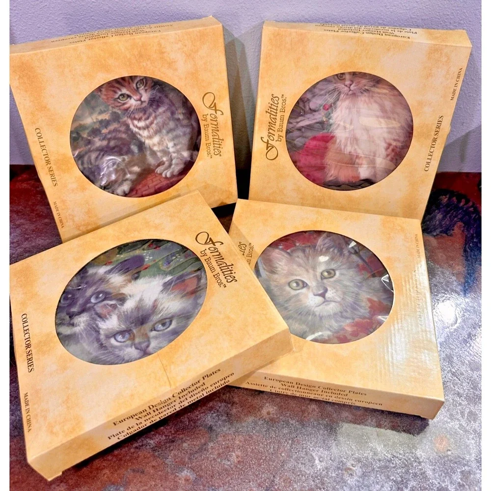 NEW Formalities by Baum Bros. Cat Collector Plate Set – Set of 4 - Wall Hangers